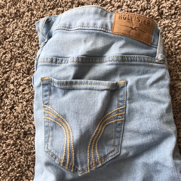 Jeans - Picture 2 of 3